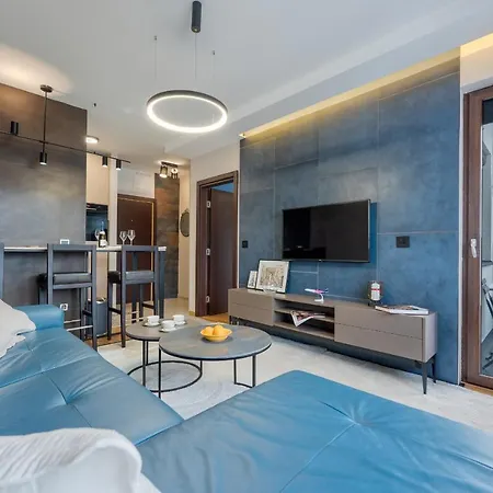 Royal Blue Wellness&spa Apartament *