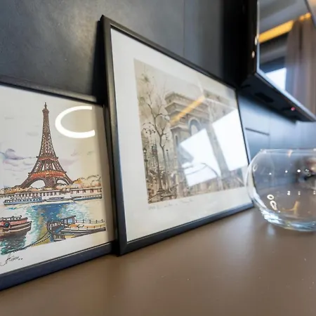 Royal Blue Wellness & *