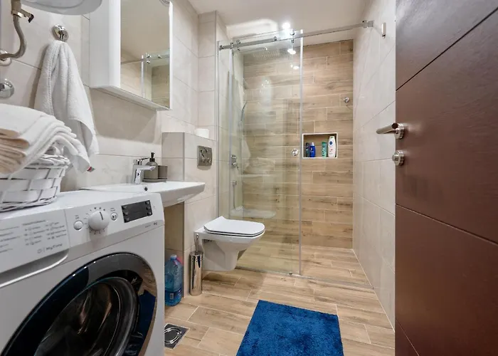 아파트 Royal Blue Wellness & 즐라티보