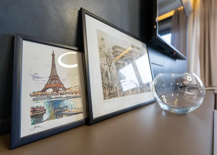 Royal Blue Wellness & *