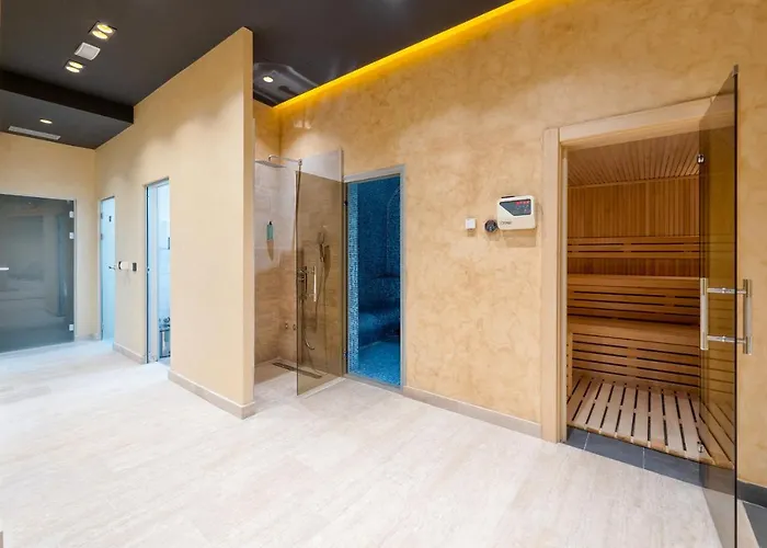 Royal Blue Wellness & 아파트 즐라티보